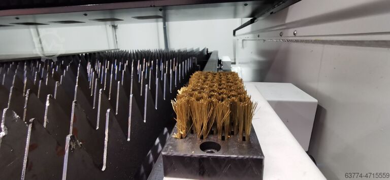 Laser snijmachine DURMA HD-FS 3015 Smart Fiber 6 kW