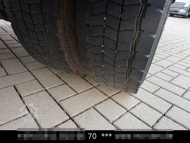 Skåpbil MERCEDES-BENZ Atego 818 Möbel Koffer 6,75 m lang DifferSperre