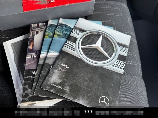 Skåpbil MERCEDES-BENZ Atego 818 Möbel Koffer 6,75 m lang DifferSperre