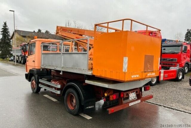 Speciale doeleinden vrachtwagen MERCEDES-BENZ 709 WUMAG GELENKSTEIGER 14M