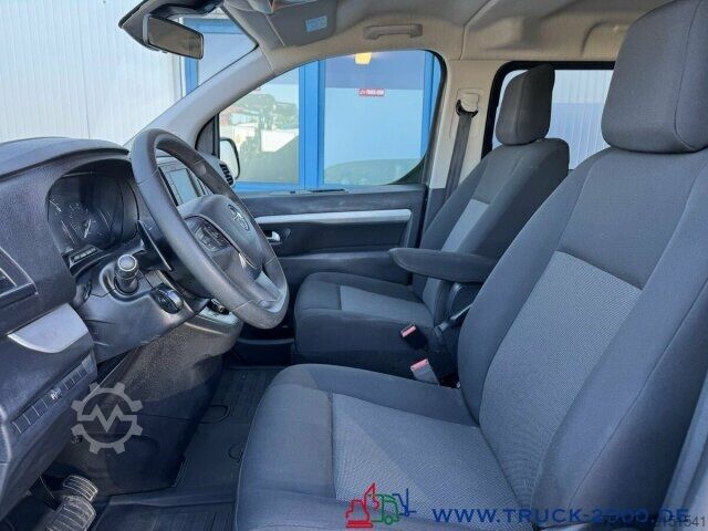 Minibusz Opel Vivaro Autom. Mixto Lang 5 Sitzer + AHK ON Navi/BC