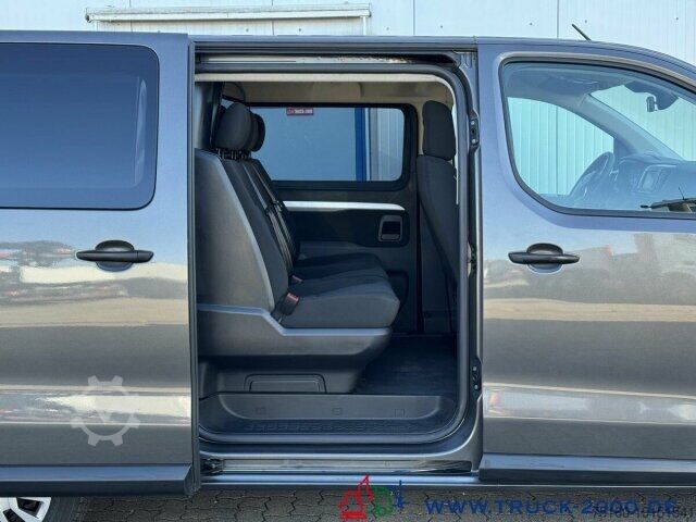 Minibusz Opel Vivaro Autom. Mixto Lang 5 Sitzer + AHK ON Navi/BC