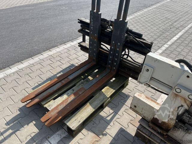 Dupla raklapvilla Kaup 2T429
