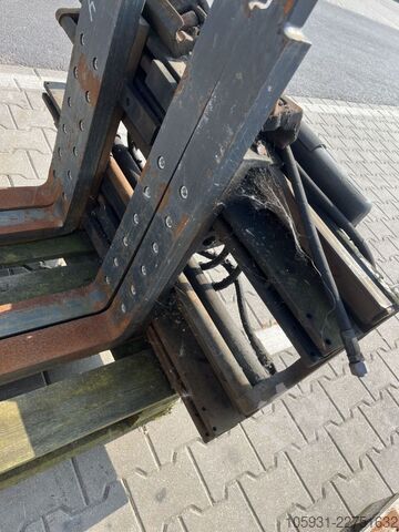 Dupla raklapvilla Kaup 2T429