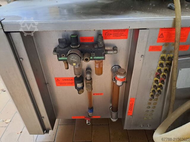 Labelling machine with 2 glue heads Krones BONAMATIC 12T | 10.000 bph
