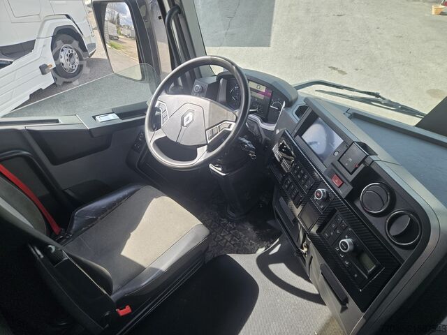 Standard tractor unit Renault T480