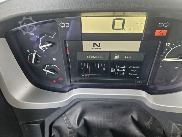 Standard tractor unit Renault T480