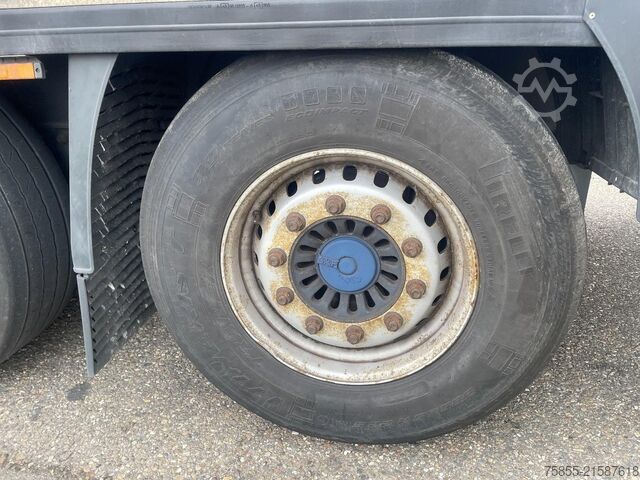 Curtain sided Krone N/A Tautliner / Coil / Discbrakes / SAF Axles /...