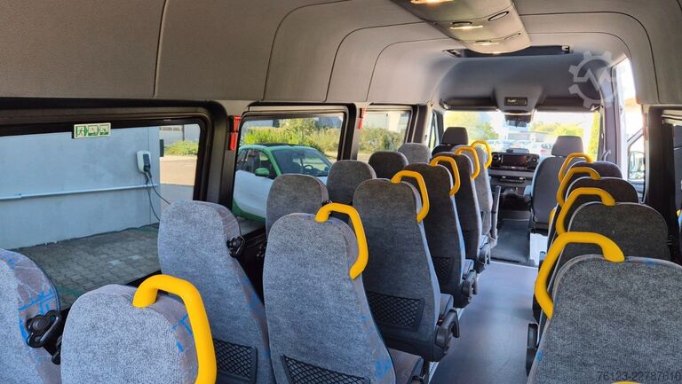 Minibus MERCEDES-BENZ 8 x 517 Sprinter Lord Light  22 SS Aktionspreis