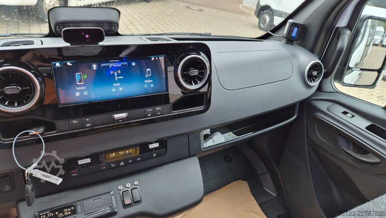Minibus MERCEDES-BENZ 517 / 515 Frontniederflur mit  GSR 3 Systeme