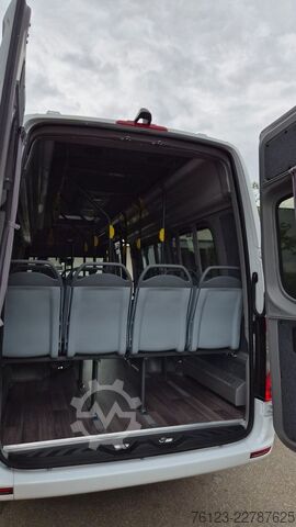 Minibus MERCEDES-BENZ 517 / 515 Frontniederflur mit  GSR 3 Systeme