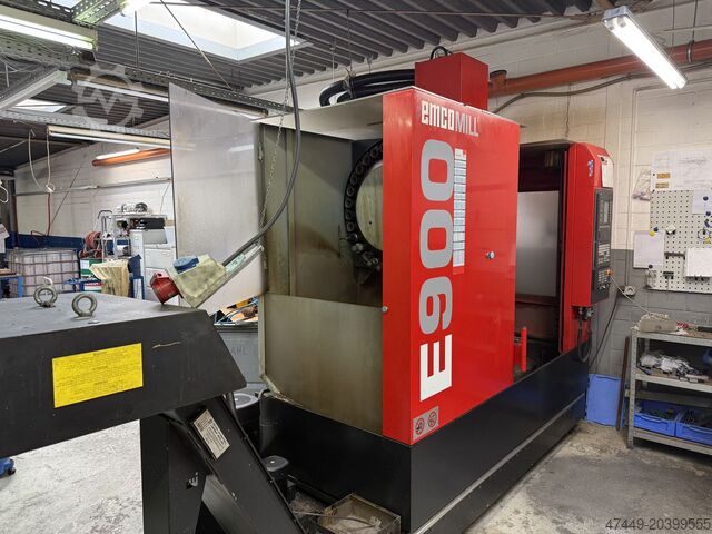 CNC Bearbeitungszentrum Emco Famup Emcomill E900