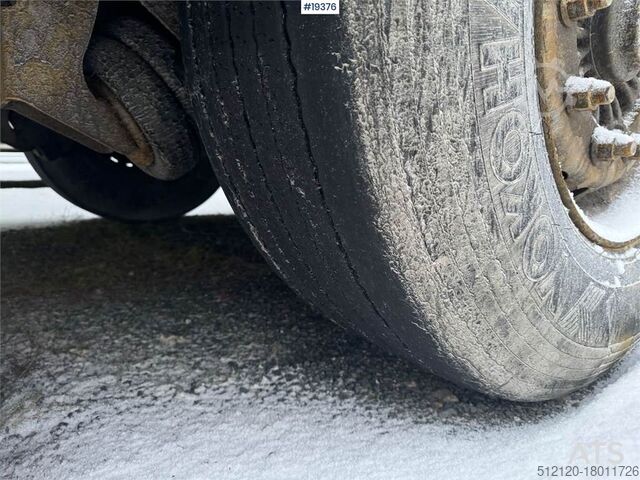 Gekoeld/bevroren transport System trailer closed semi w/ Thermo king unit and