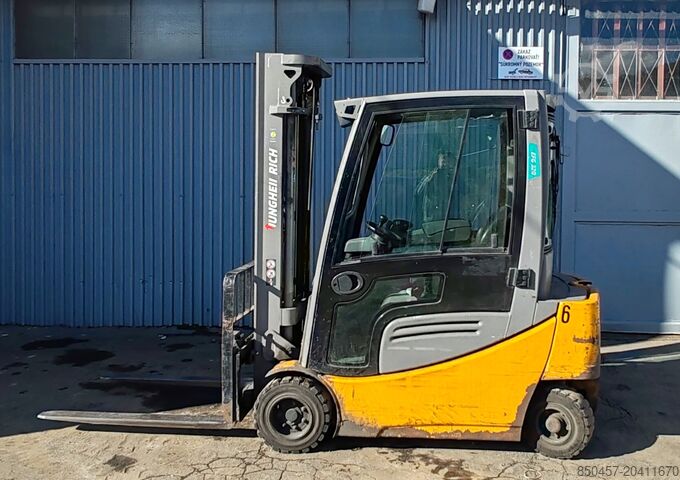 Electric - 4 wheels Jungheinrich EFG 320 5m/ batt2023/ 5396h