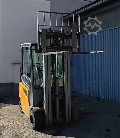Electric - 4 wheels Jungheinrich EFG 320 5m/ batt2023/ 5396h