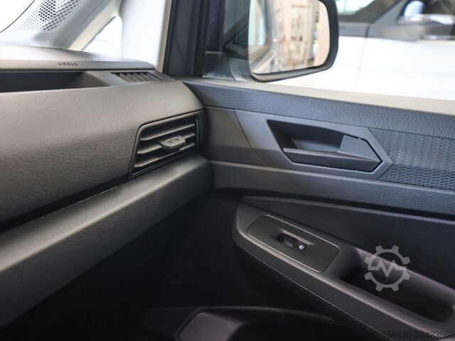 Furgon blaszak VW Caddy Cargo Maxi 2.0l TDI AHK LED KAMERA SHZ