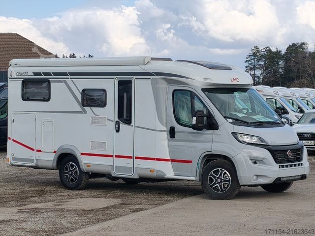 Half-integraal camper LMC Cruiser V 646 G,  Längsbetten, Navi,Automatik