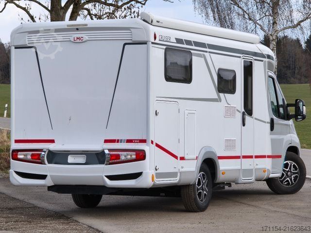 Half-integraal camper LMC Cruiser V 646 G,  Längsbetten, Navi,Automatik