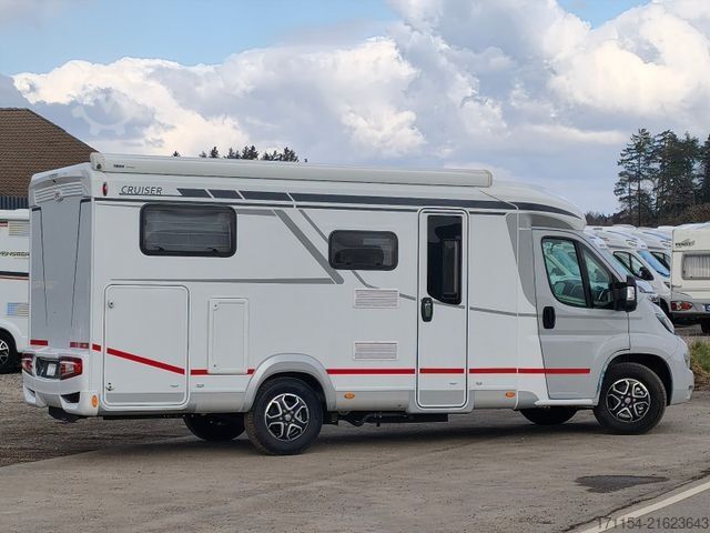Half-integraal camper LMC Cruiser V 646 G,  Längsbetten, Navi,Automatik