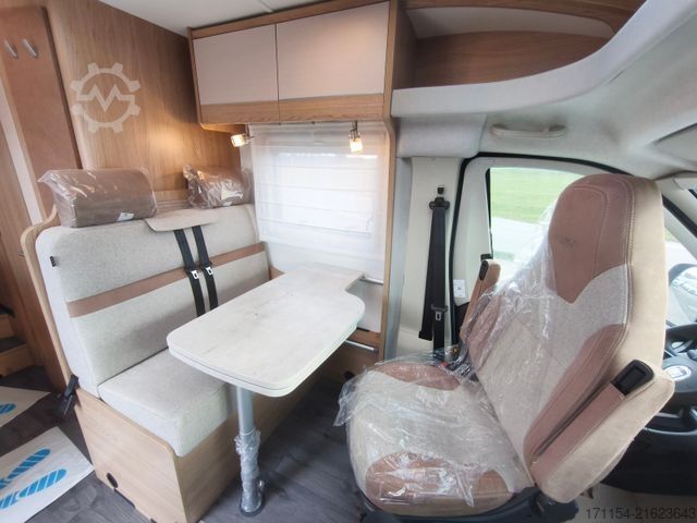 Half-integraal camper LMC Cruiser V 646 G,  Längsbetten, Navi,Automatik