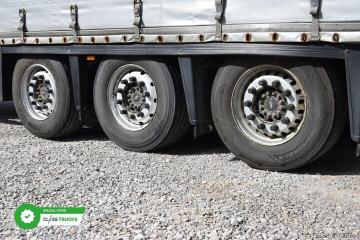 Nyitott ponyvás félpótkocsi SCHMITZ CARGOBULL SCS24/L Varios