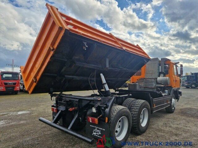 Driezijdige kipper Tatra T815-2 6x6 3 S. Kipper V8 luftgekühlt Nur260TKM