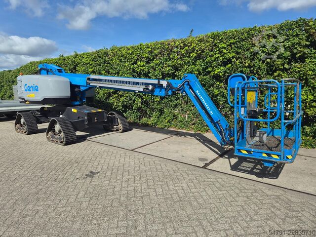 Teleskopisk platform Genie S-45XC TRAX