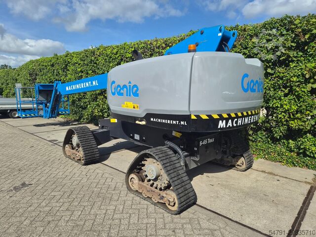 Teleskopisk platform Genie S-45XC TRAX