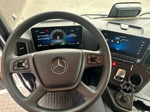Standard-SZM Mercedes-Benz Arocs 4052 AS 6X6 HEAVY DUTY PRIME MOVERS NEW 4...