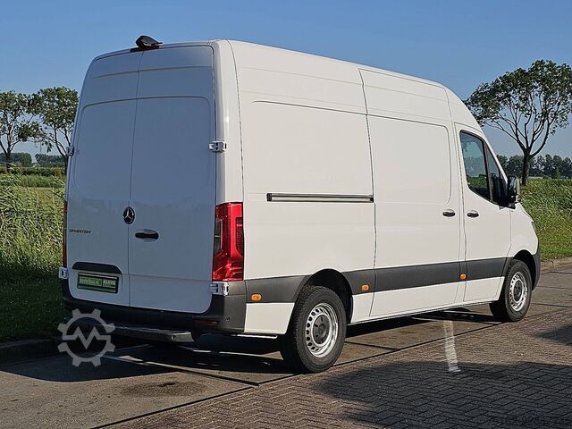 Kombi med högt tak MERCEDES-BENZ SPRINTER 317 L2H2 RWD Automaat