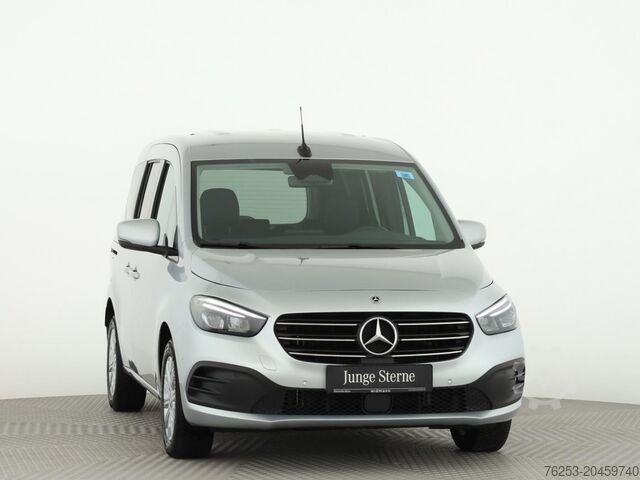 Minibus Mercedes-Benz T 180 d PROGRESSIVE Standard AUT DynLicht Kam.