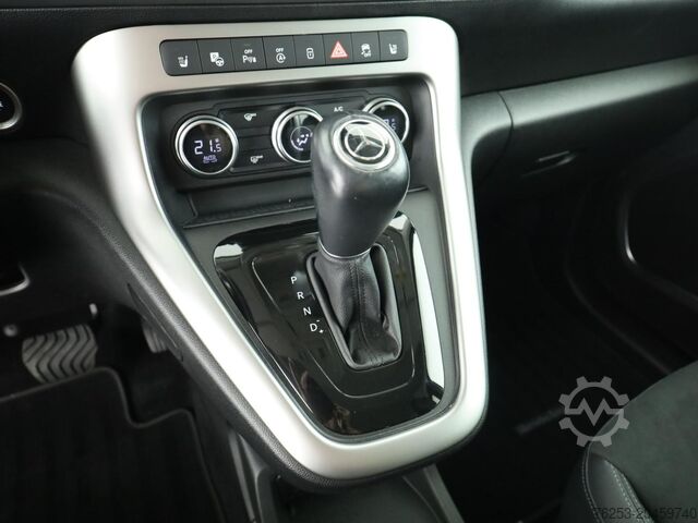 Minibus Mercedes-Benz T 180 d PROGRESSIVE Standard AUT DynLicht Kam.