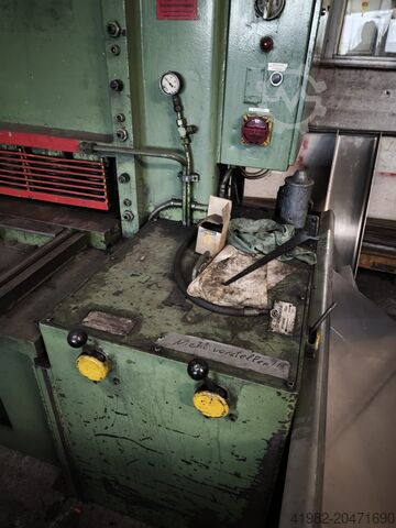 Υδραυλικά ψαλίδια γκιλοτίνας EHT EHS 13-31