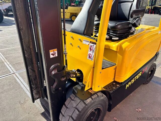 περονοφόρο ανυψωτικό Hyster J2.5 XN 2500kg E- heftruck