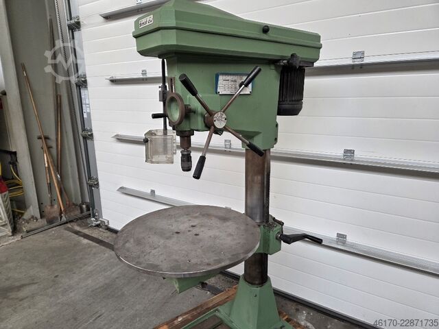 Kolomboormachine Bimak mod 40