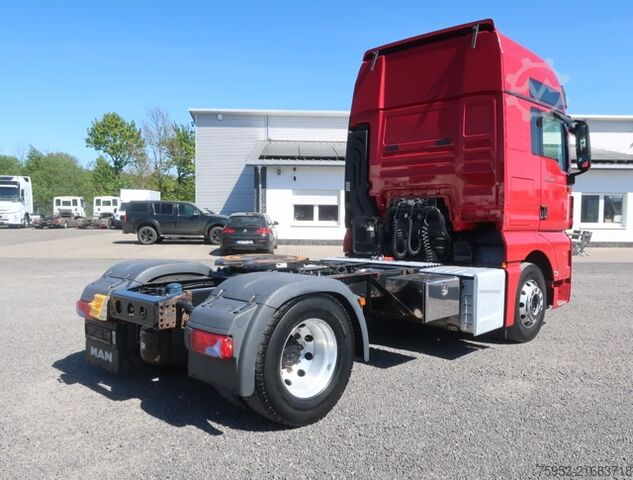 Standard dragbil MAN 18.470 BLS TGX Intarder XXL Standklima