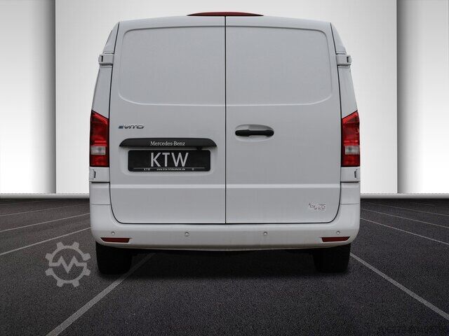 Customized van Mercedes-Benz eVito 111 KA,lang,Klima,Navi,Kamera,Sitzheizung