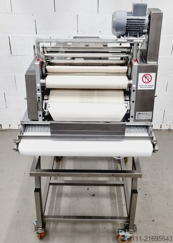 Croissant shaping machine Universum LWT 3/80