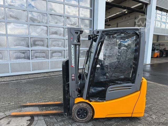 Heftruck Jungheinrich EFG 215 / Triplex: 4.25m! / SS / nur 3.092h!