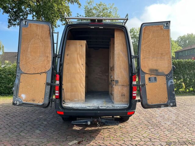 κλειστό βαν Mercedes-Benz Sprinter 414 2.2 CDI L2H2