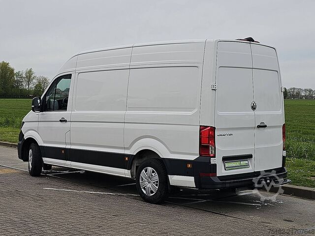 Kombi s vysokou střechou VOLKSWAGEN CRAFTER 35 2.0 L3H3 140Pk Automaat!