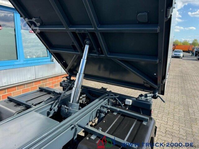 Driezijdige kipper bestelwagen Multicar Hansa AZP 1003L 3 S. Kipper 60km/h 2x AHK 3.5t.