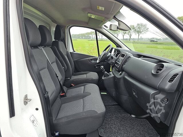 RENAULT TRAFIC 1.6 DCI l2h1 trekhaak airco RENAULT TRAFIC 1.6 DCI L2H1 Trekhaak Airco