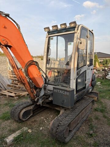 Miniexcavator, excavator pe șenile, excavator Hitachi ZX35 zaxis