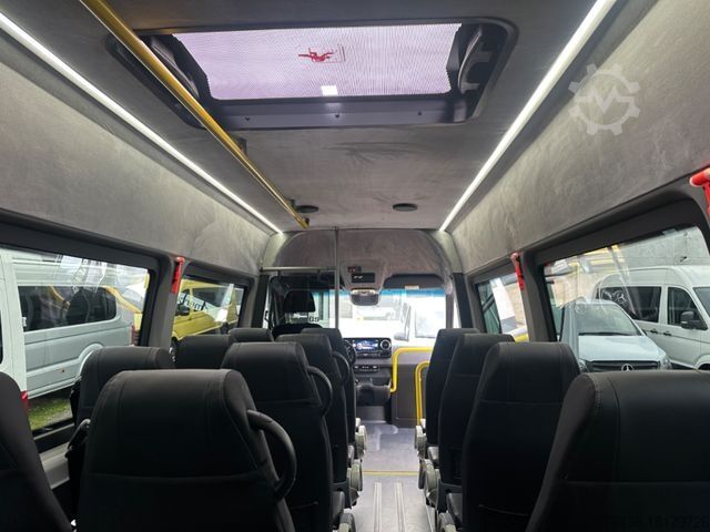 Minibus MERCEDES-BENZ Sprinter Elektro 450km Reichweite 19 Sitzer