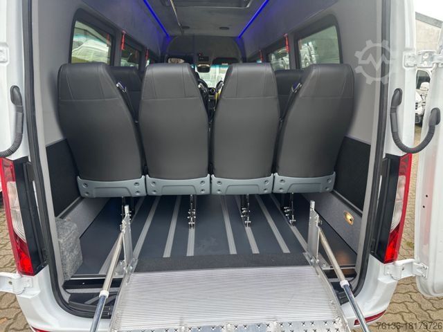 Minibuss MERCEDES-BENZ Sprinter Elektro 450km Reichweite 19 Sitzer