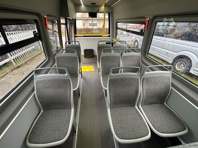 Autocarro urbano MERCEDES-BENZ eSprinter Linienbus Rollstuhl 15+10 Niederflur