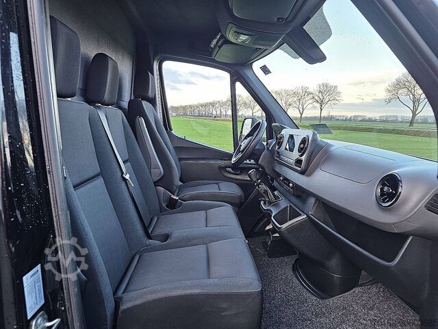 Bakwagen MERCEDES-BENZ SPRINTER 316 Bakwagen Laadklep