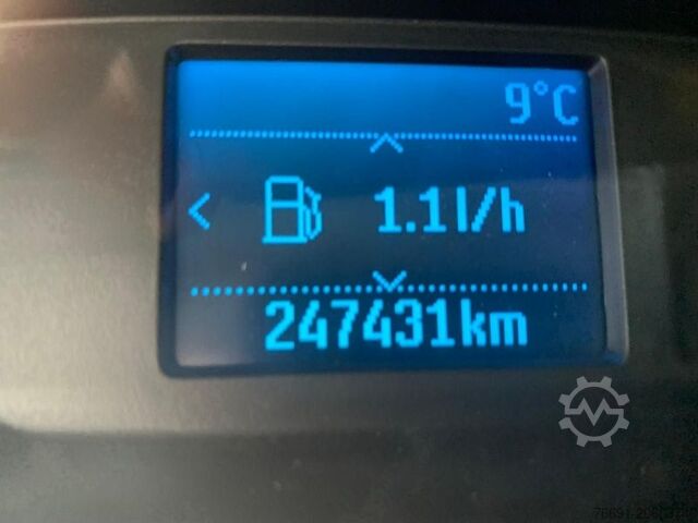 Bestelwagen Ford Custom 270 Van L1 H1 -