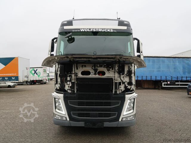 Standaard-SZM Volvo FH 460 4x2, Globe, LA chass, 2 tanks, ACC, TOP!